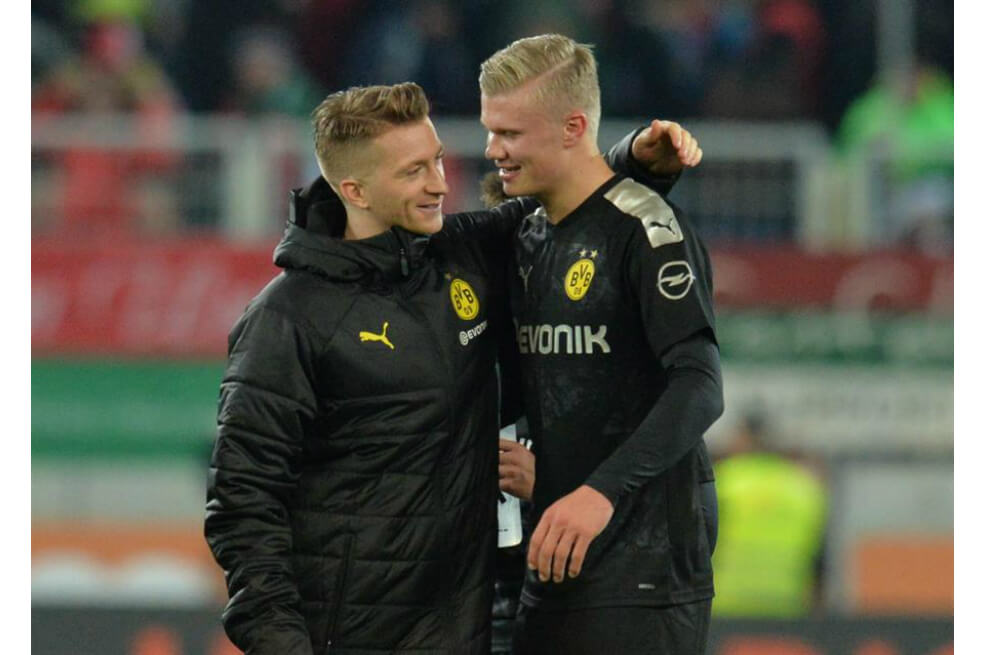 Haaland debuta con triplete en remontada del Dortmund ante el Augsburgo