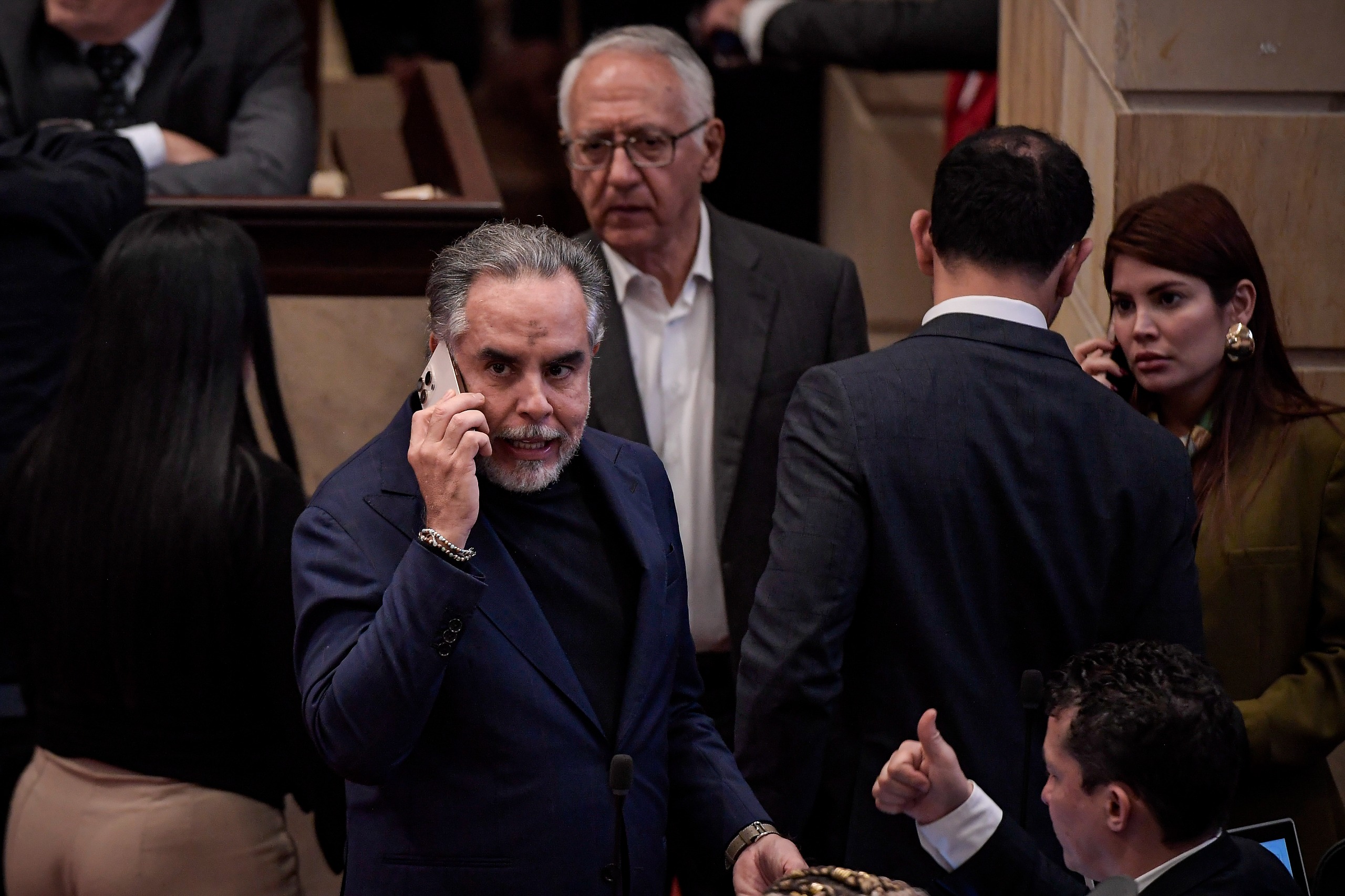 Guía para entender qué se ha aprobado de la reforma a la salud y qué viene ahora