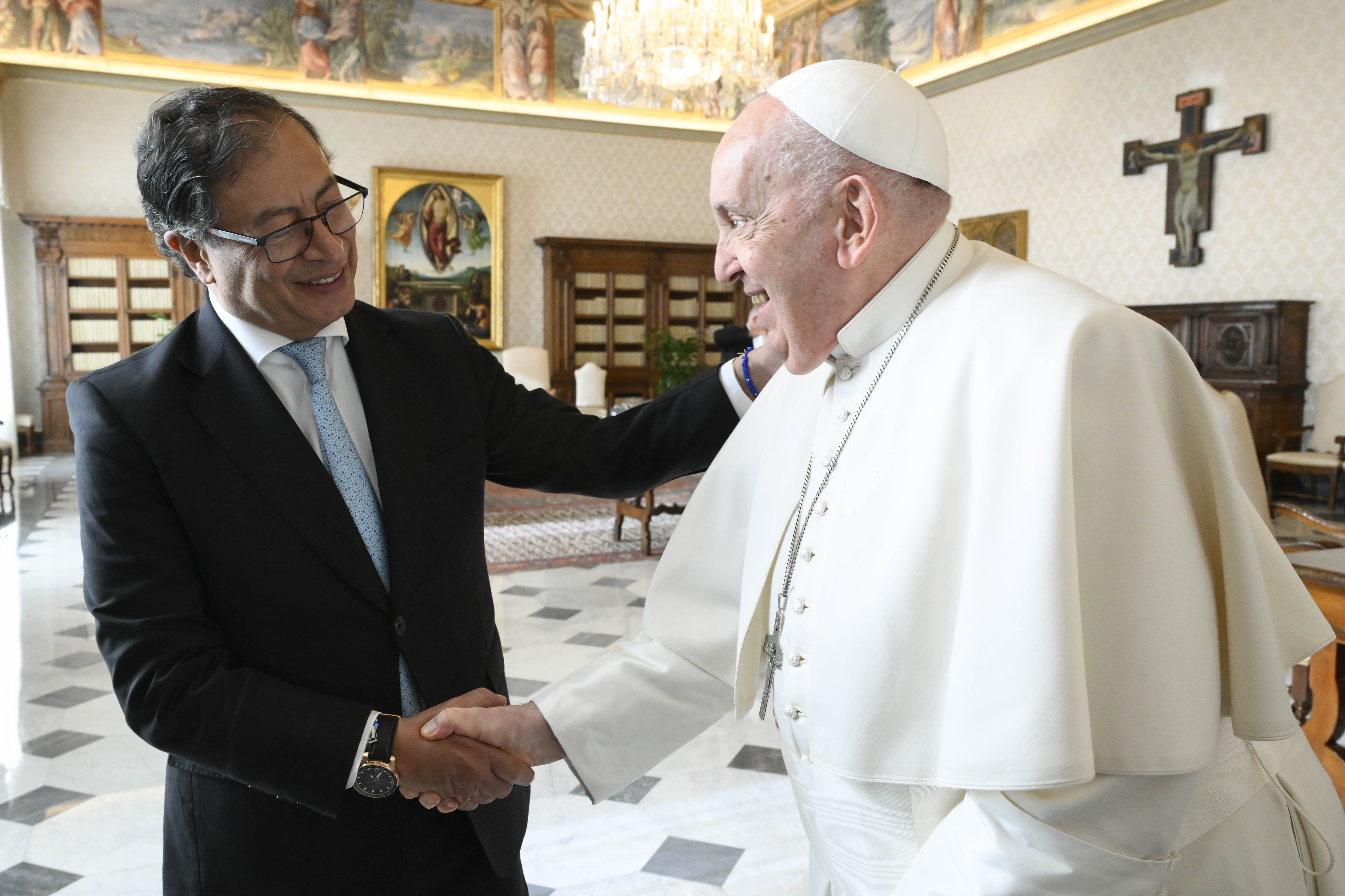Estos son los políticos colombianos que se reunieron con el papa Francisco