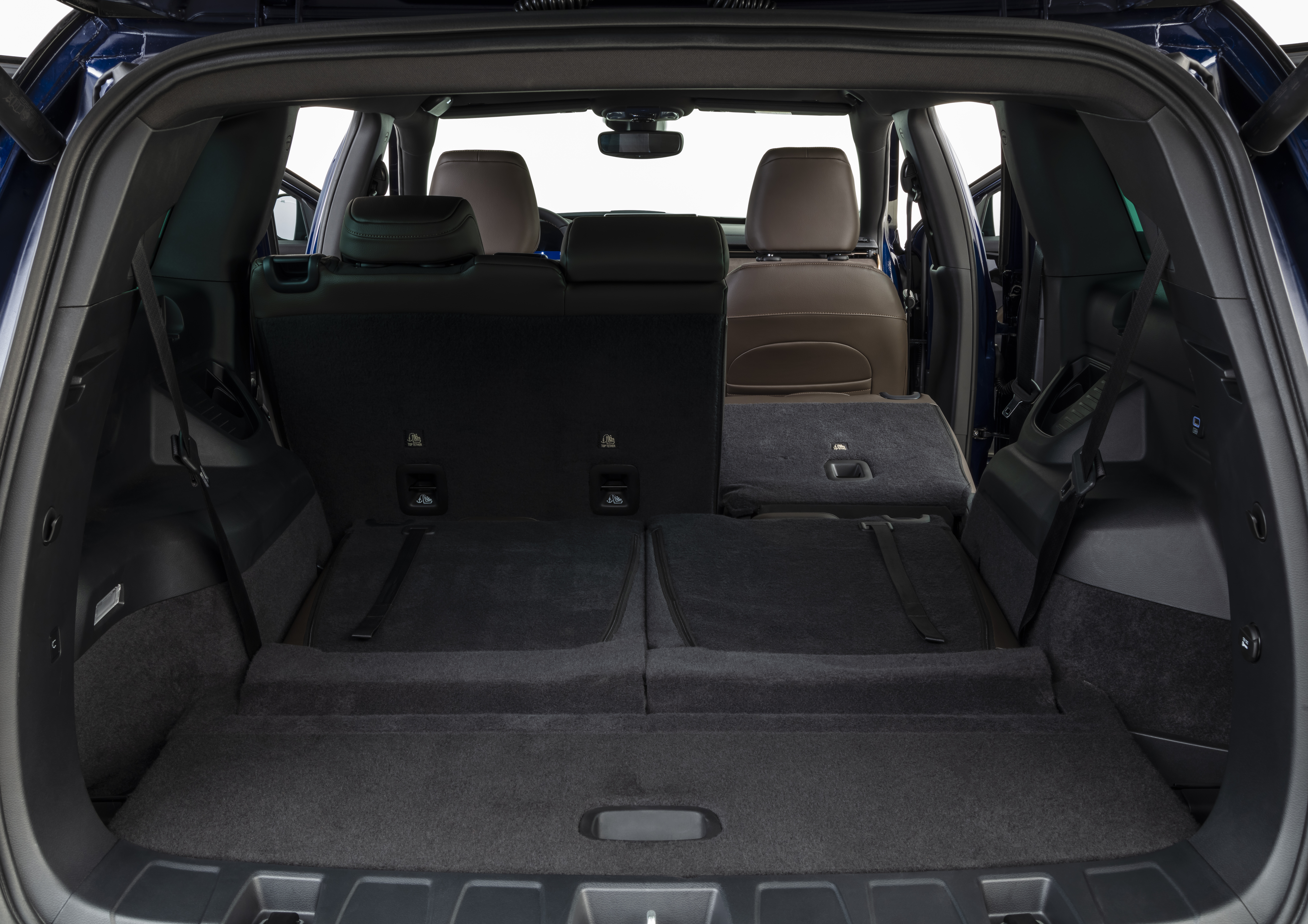 Jeep Commander.