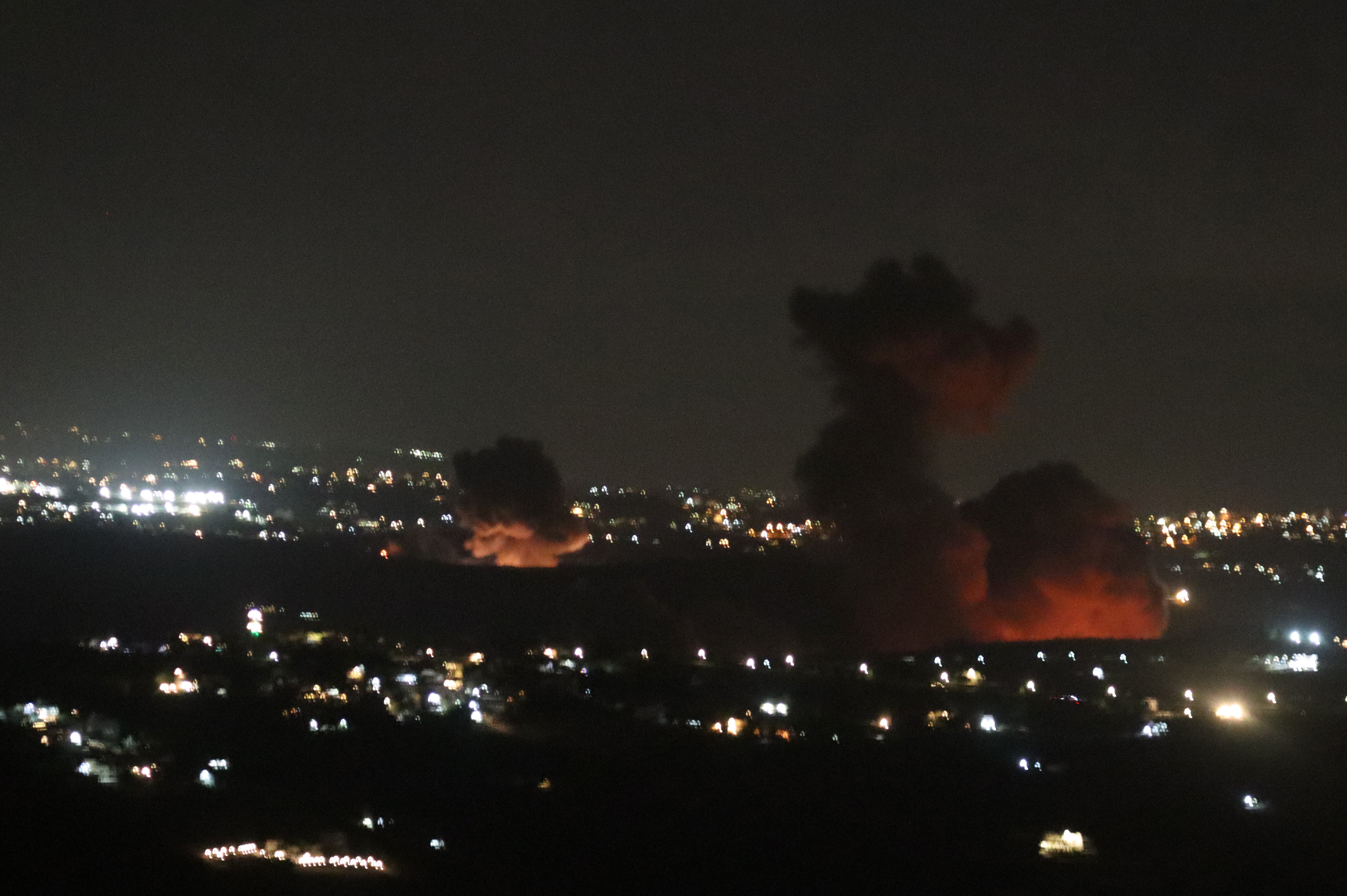 Israel intensificó los ataques contra Líbano, luego de sus bombardeos en Beirut