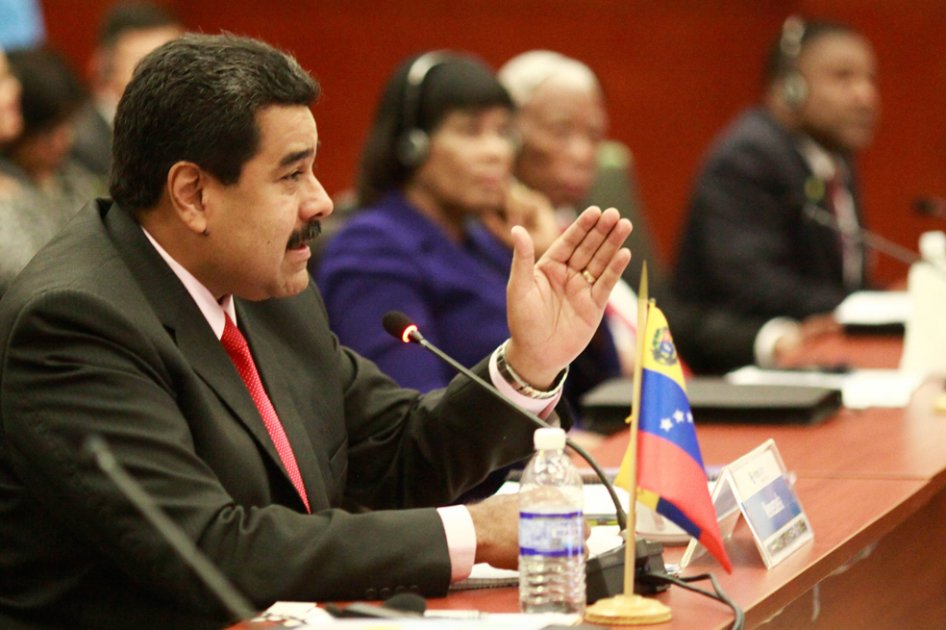 Maduro pide a Santos no tener miedo y hablar «donde, cuando y como quiera»