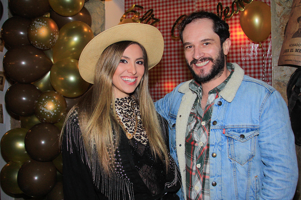 Cumpleaños Jose Rivera fiesta cow boy party lugar el Aquelarre San Felipe