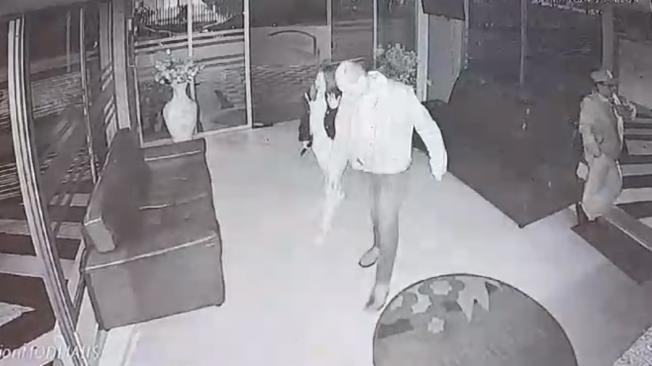 A trabajador de City TV lo drogó y asaltó una mujer que conoció en una app de citas