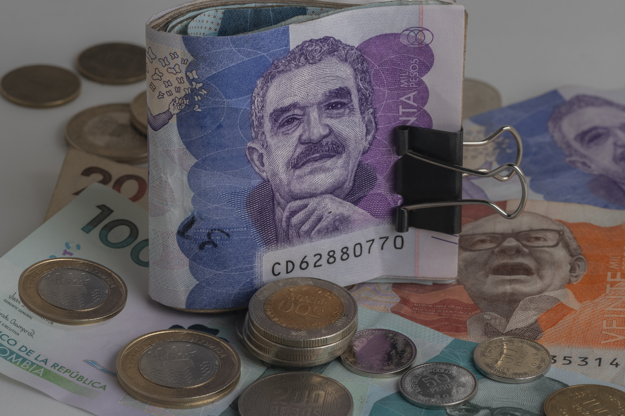 Las buenas y malas noticias que deja la inflación de 2024 en Colombia