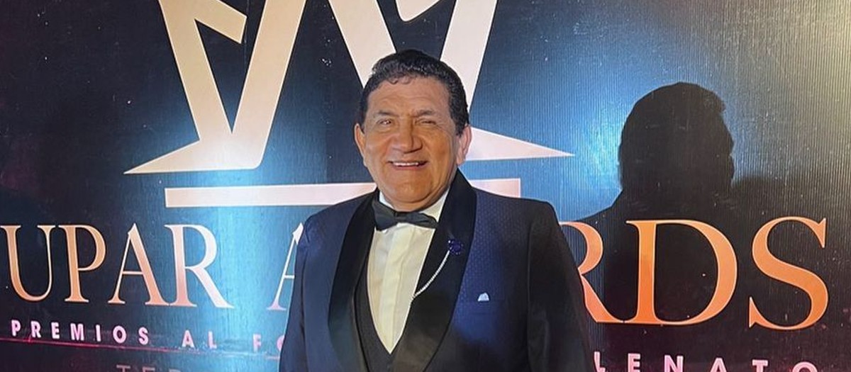 Video: Poncho Zuleta le ‘robó’ un beso a una joven y causó polémica: “no quería”