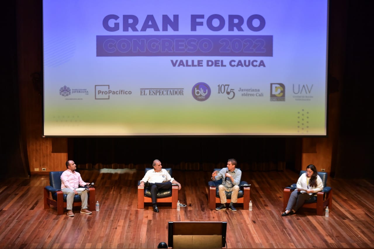 Debate de candidatos al Congreso en Cali