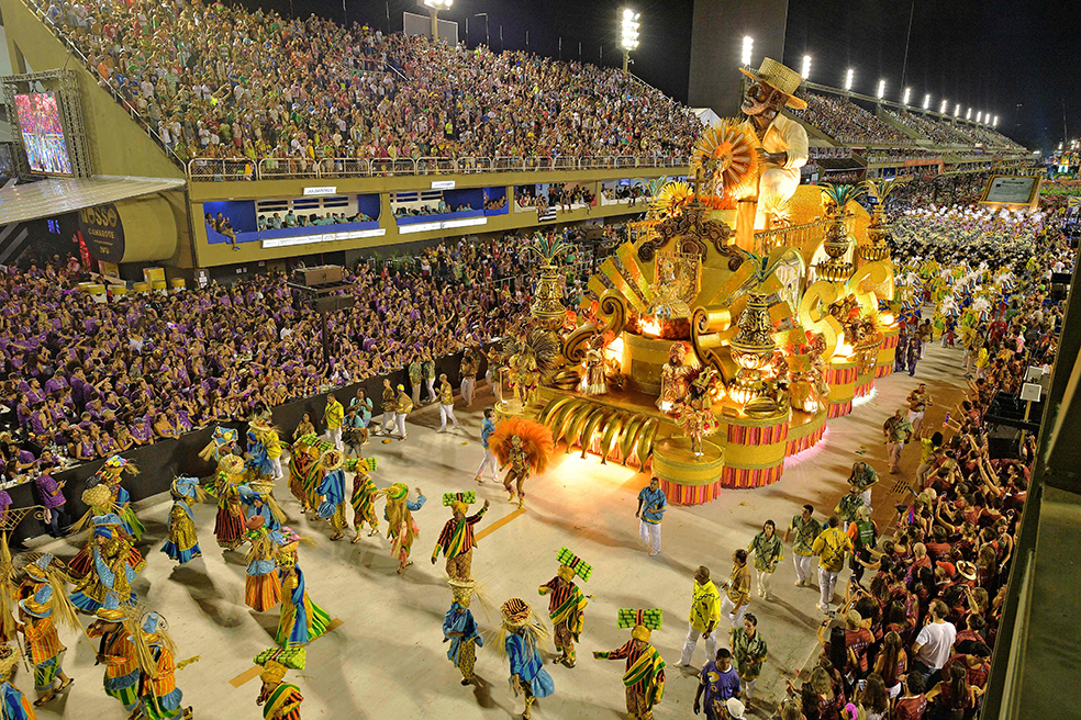 El carnaval de Río brilló con las escuelas de samba