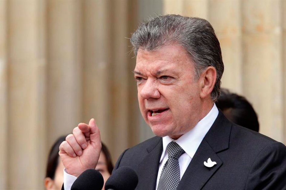 Según Santos, Petro en la OEA «está haciendo un espectáculo»
