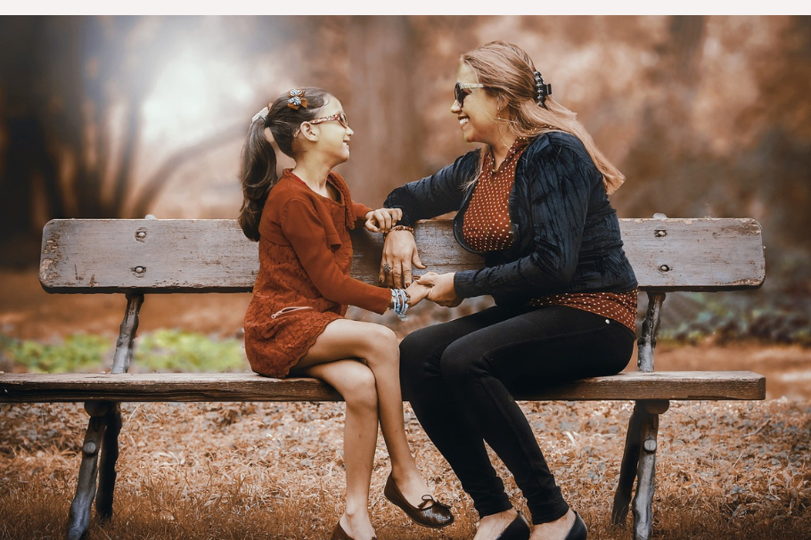 ¿Cuándo y cómo hablar de sexualidad con los hijos? Lee las pautas de los expertos