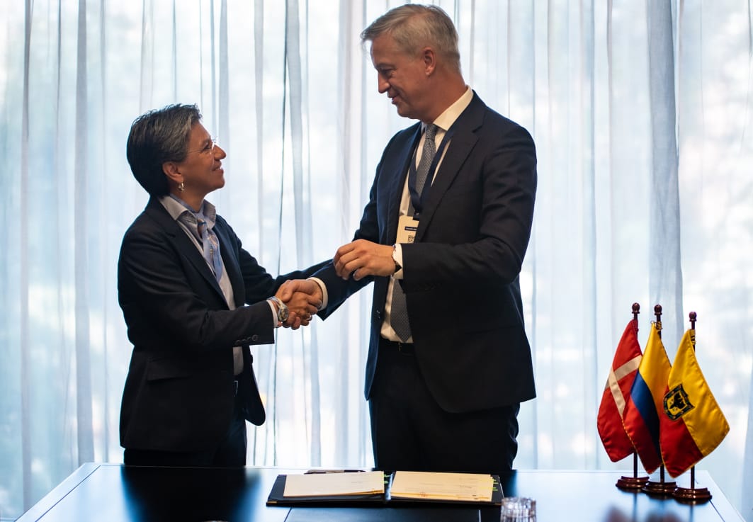 Claudia López firmó alianza con Copenhague por la sostenibilidad ambiental