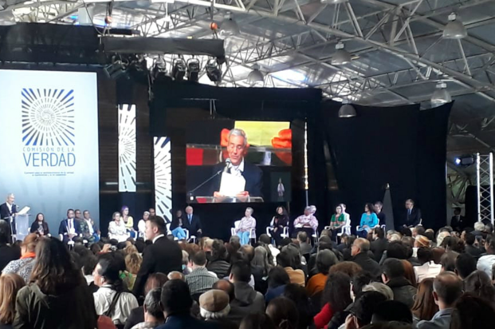 “Vamos por una verdad que responda a todas las víctimas”: Francisco de Roux