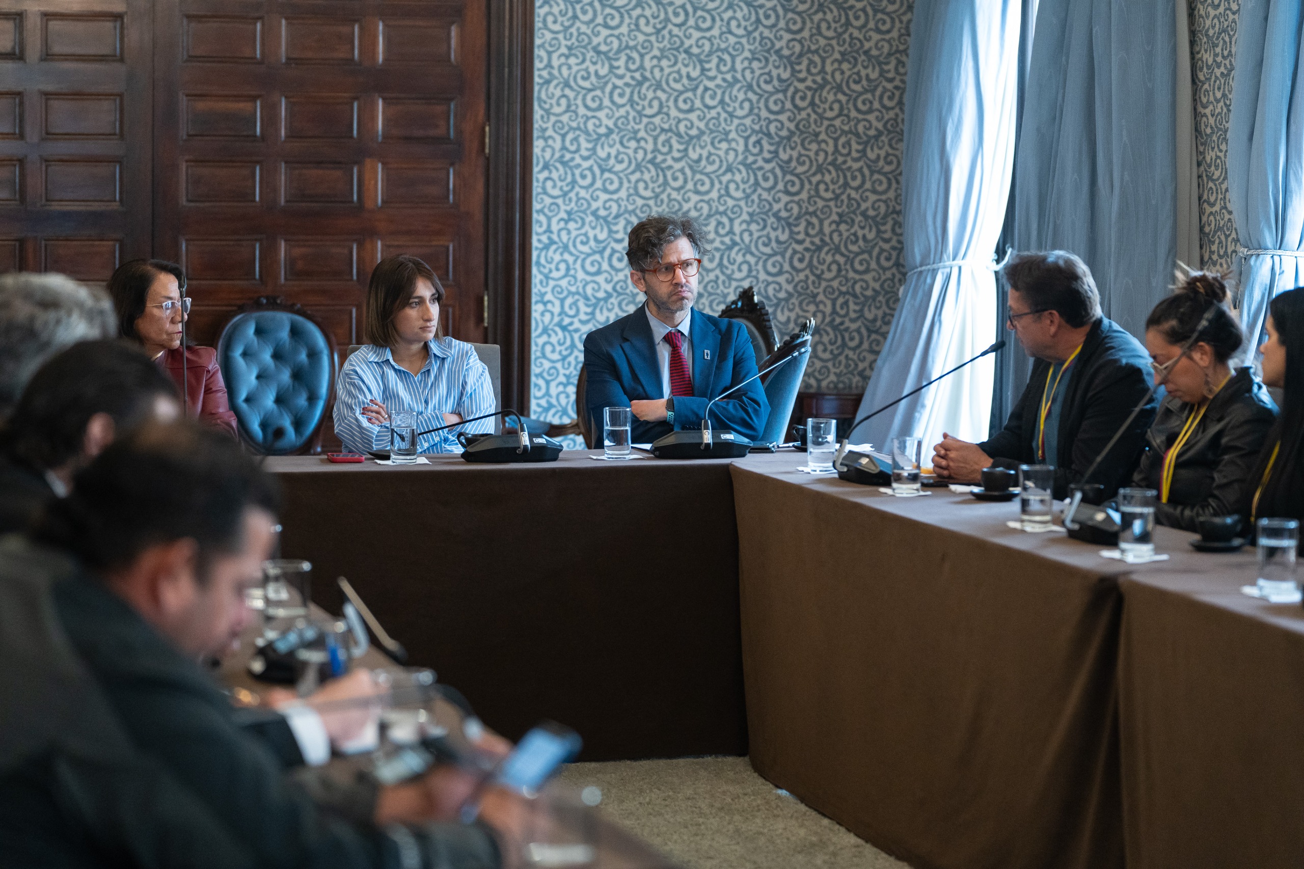 Canciller Sarabia se reunió con familiares de colombianos detenidos en Venezuela