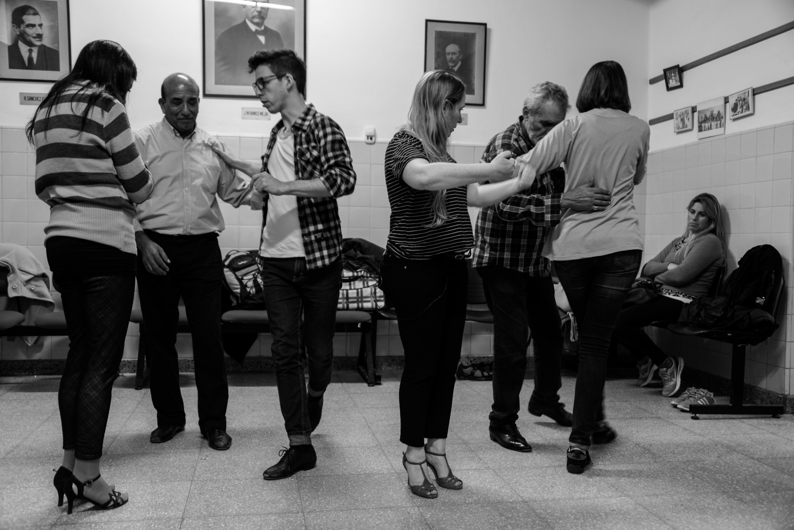 El tango ayuda a las personas con párkinson en Buenos Aires