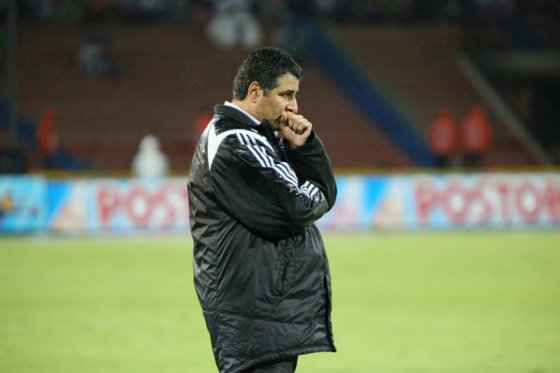 Santiago Escobar no seguiría como técnico del Once Caldas