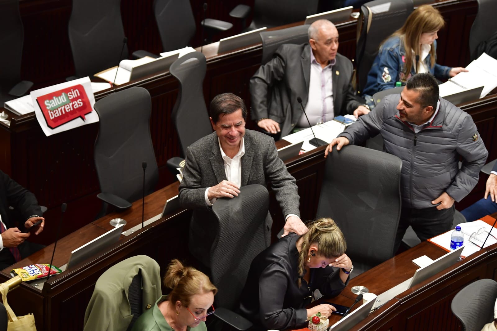Gobierno logra aprobar el 37% de la reforma a la salud. Debate continuará en 2025