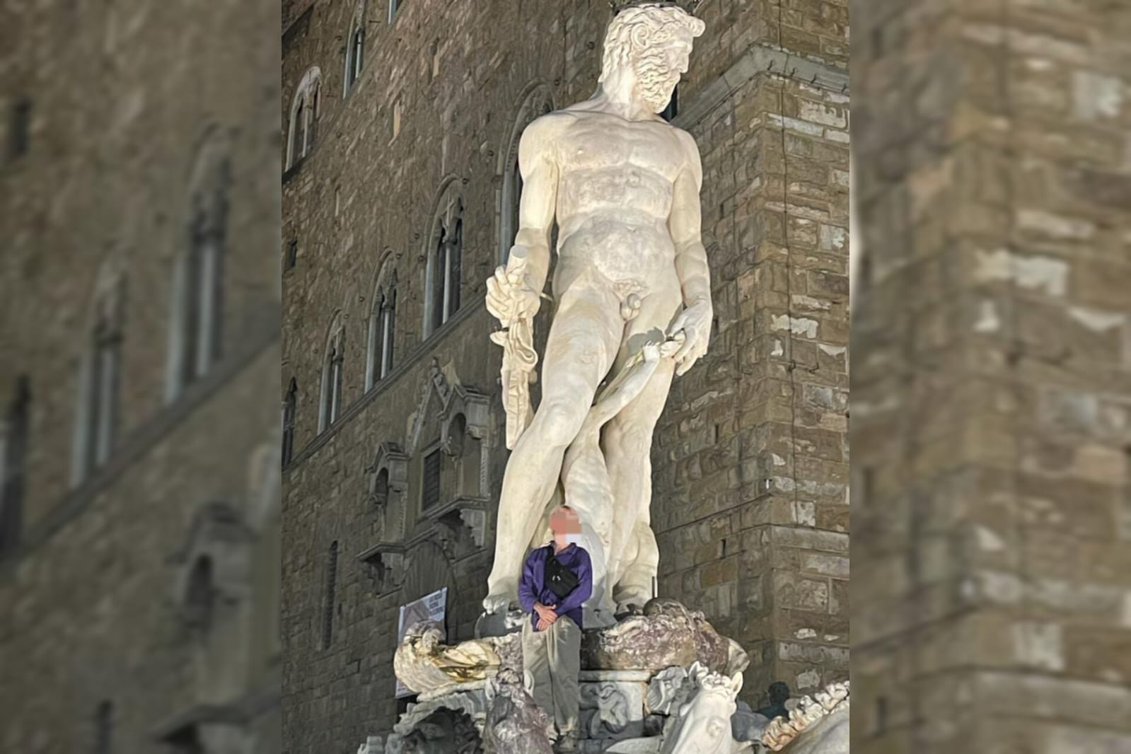 Turista alemán fue multado por causar daños a importante estatua en Italia