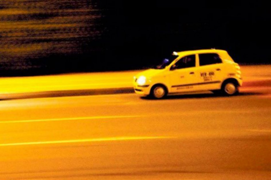 Haciéndose pasar por pasajeros delincuentes asaltaron a taxista en Barranquilla