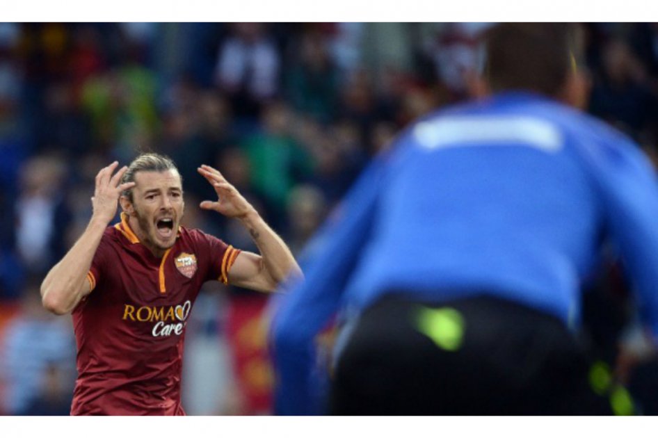 Federico Balzaretti, jugador de la Roma, anuncia su retirada