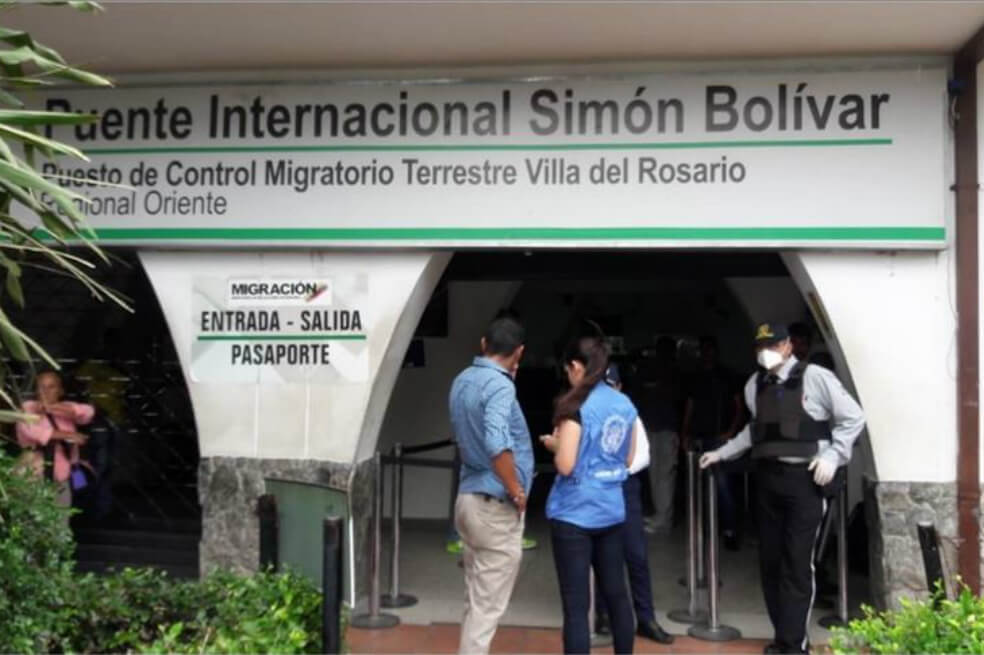 Los 59 colombianos deportados por Venezuela retornaron a sus ciudades de origen