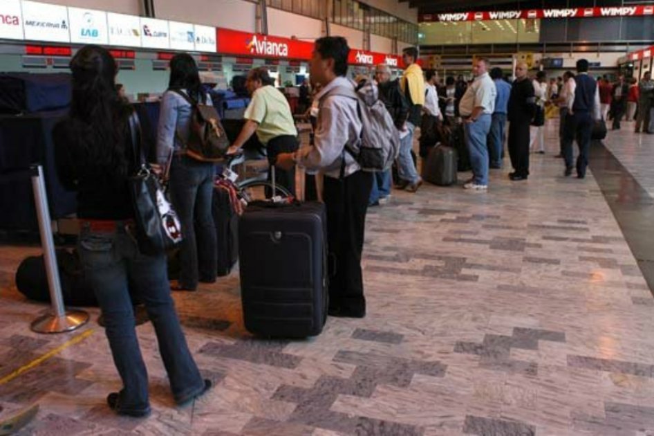 En julio de 2012 número de pasajeros aéreos subió el 18,4%