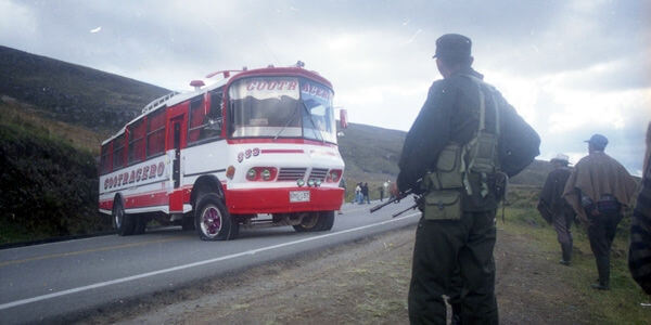 Agente de la Sijín que tendría nexos con “paras” no será indemnizado por la muerte de su padre