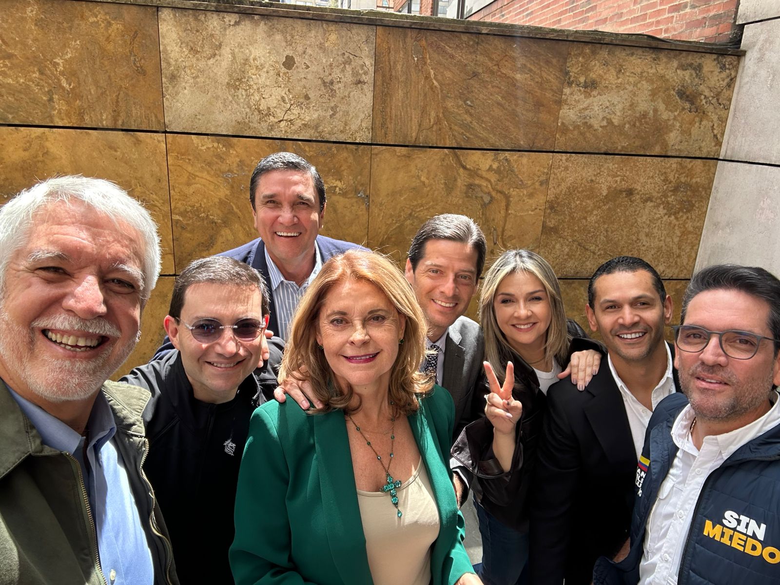 ¿Habrá nueva coalición para 2026?: reunión clave de ocho precandidatos en Bogotá