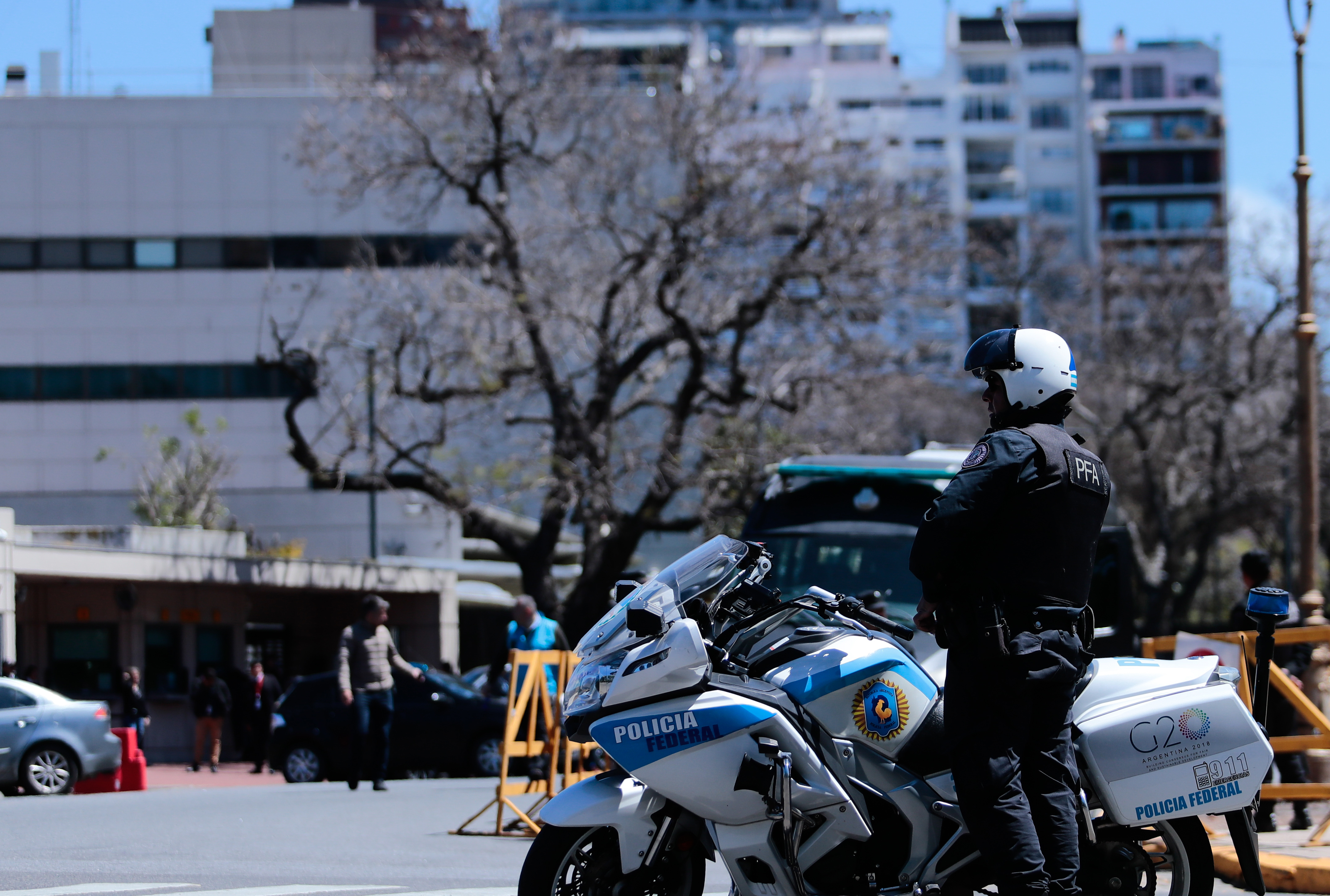 Tragedia en Argentina: un muerto y ocho heridos tras tiroteo en una escuela