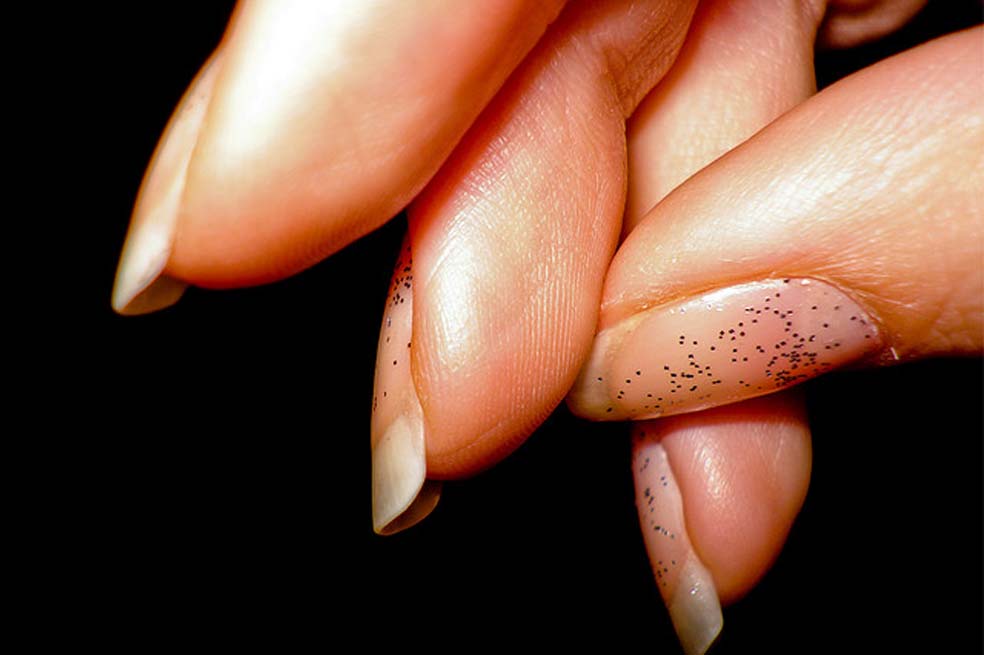 Físicos analizaron la mejor forma de cortarse las uñas