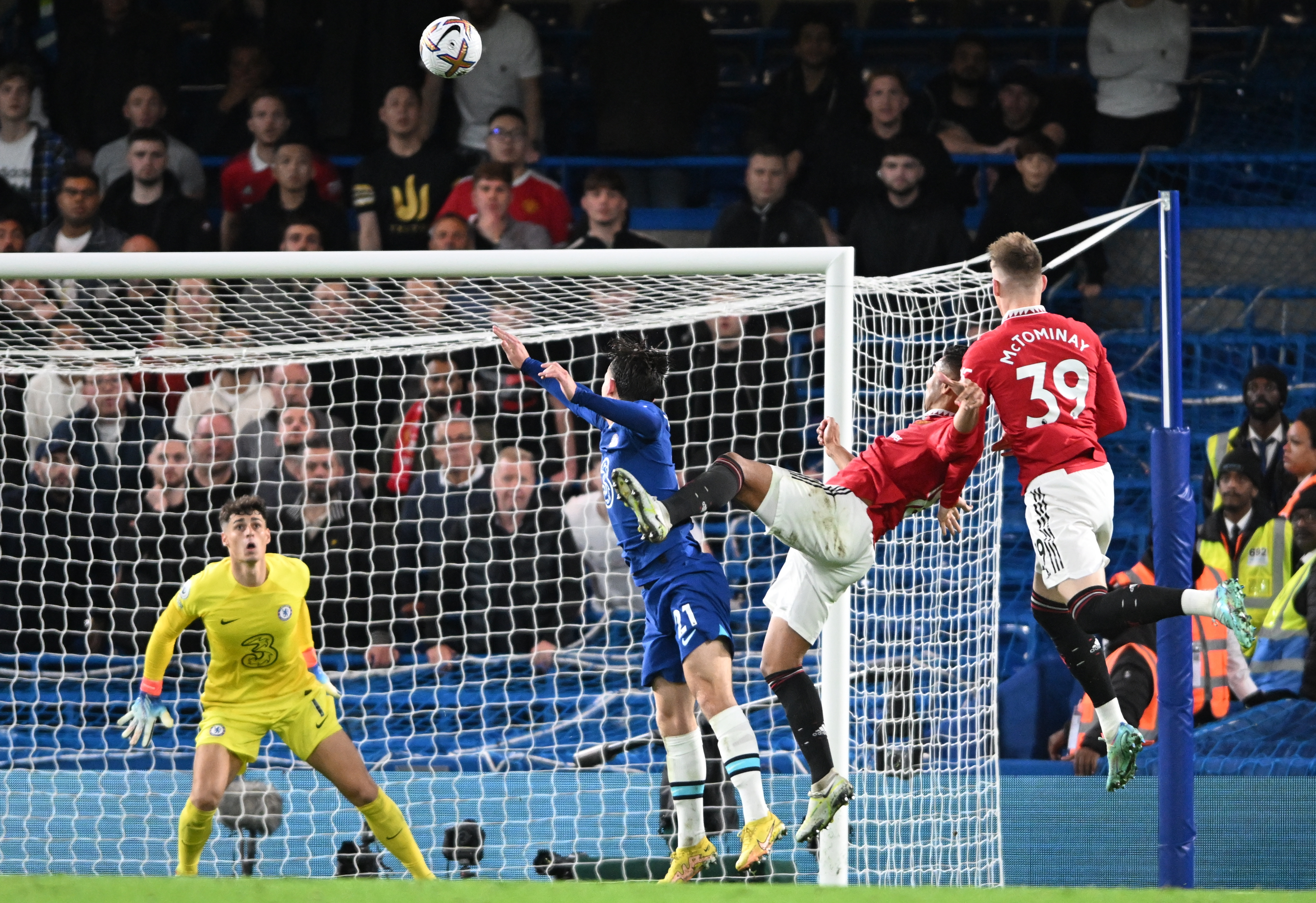 Casemiro salvó el empate para el Manchester United contra el Chelsea en Londres
