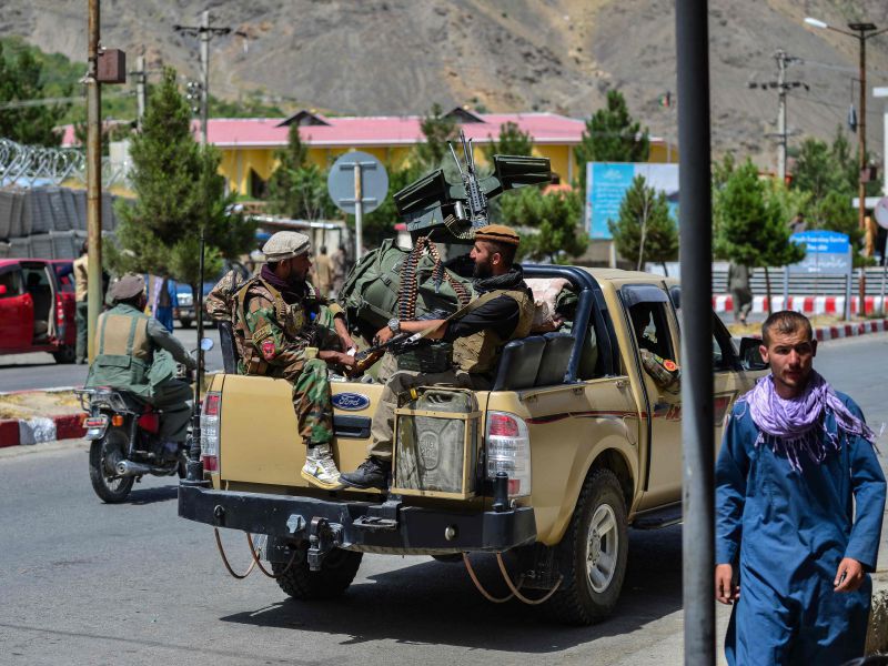 La cadena de errores detrás de la derrota del ejército de Afganistán