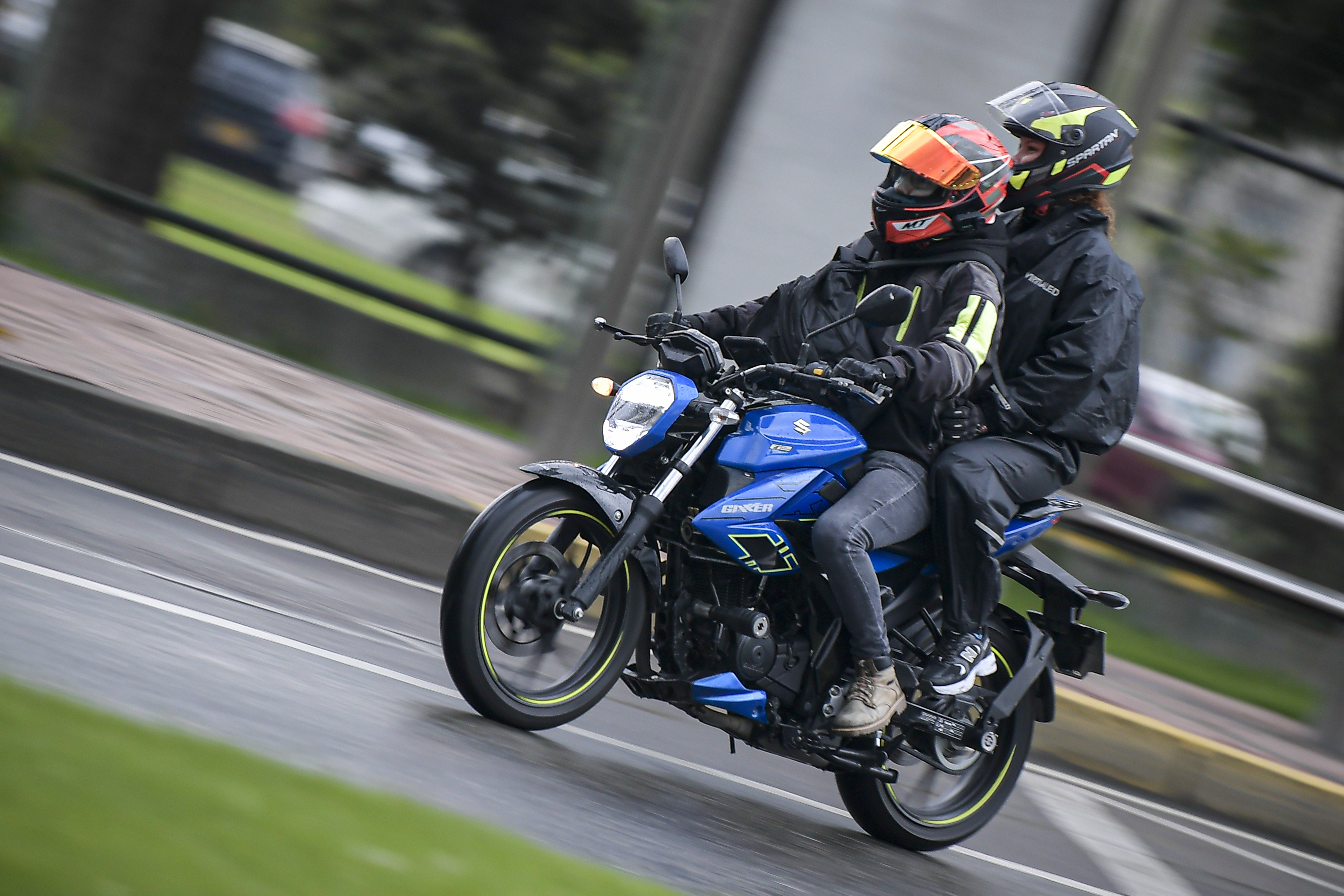 Las motos en Colombia ya alcanzan estándares internacionales de seguridad: esto se sabe