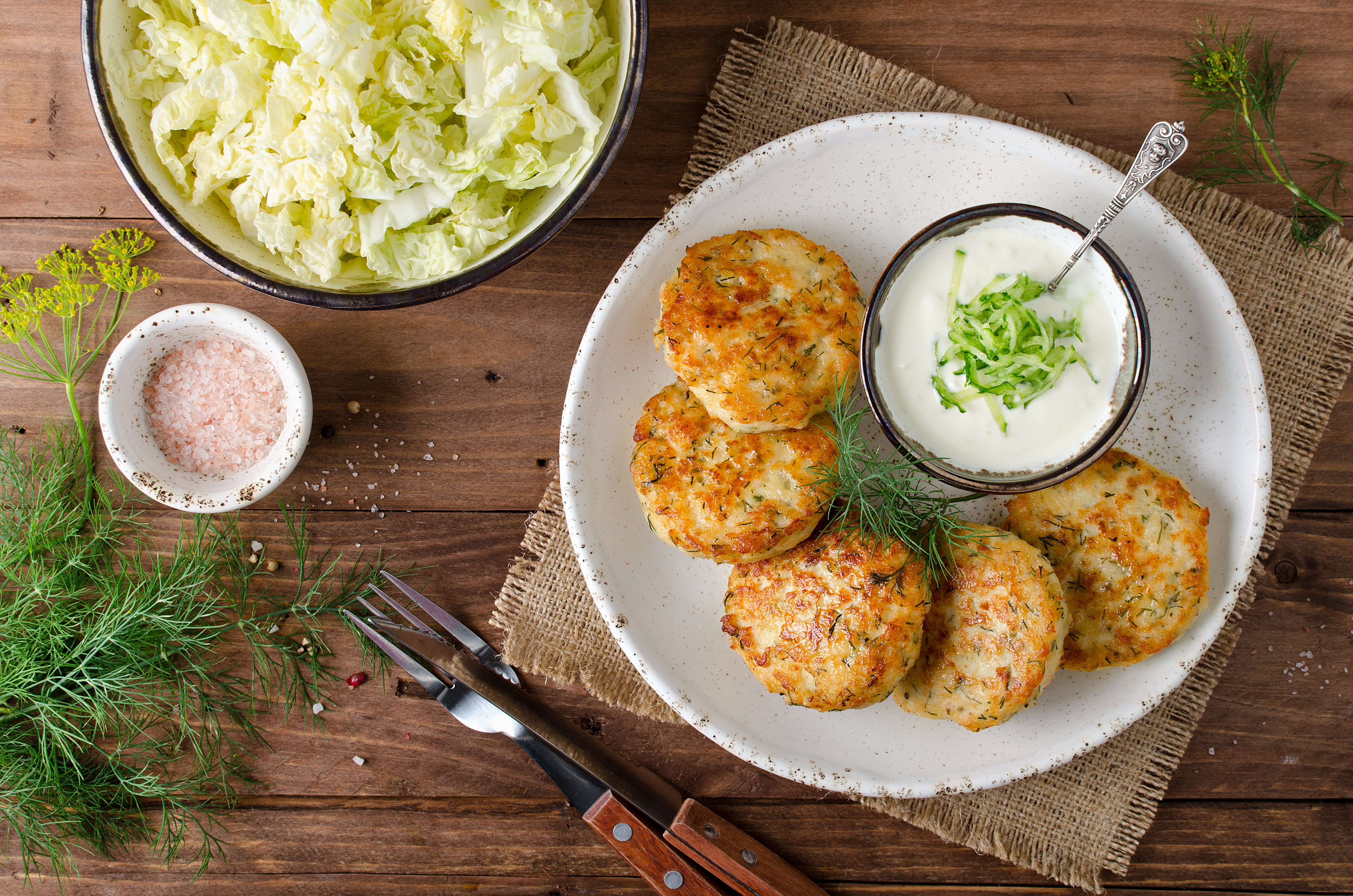 Croquetas de pollo crujientes con relleno de queso