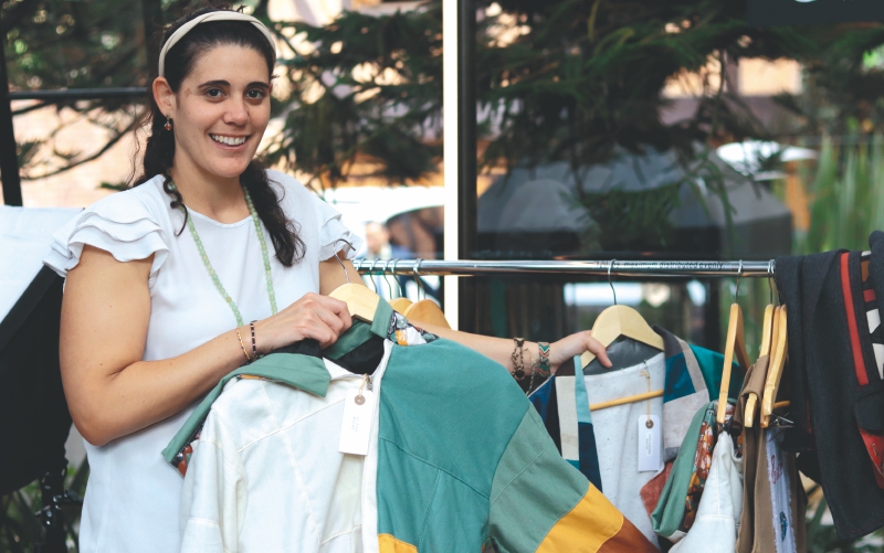 Hilos cosidos por manos migrantes