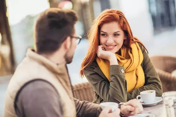 10 señales de que esa persona se te está insinuando