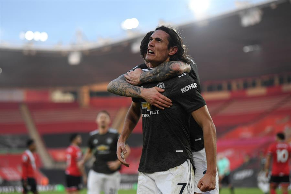 Cavani amenaza al PSG en la quinta jornada de la Champions League