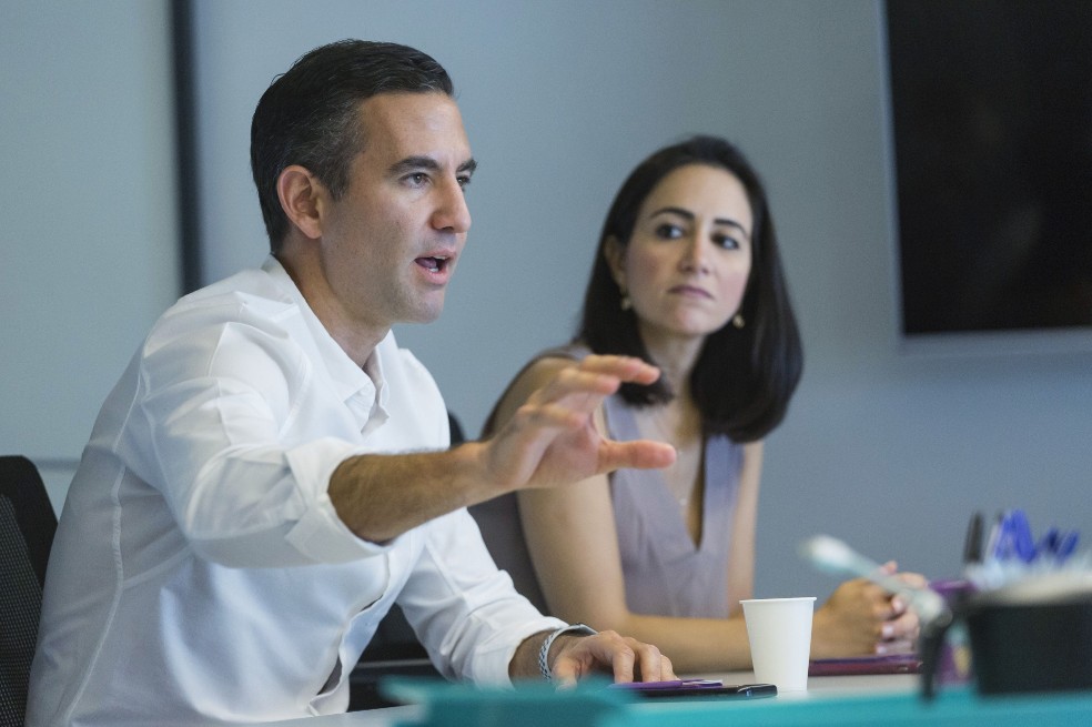 El emprendedor y banquero que vendió el 3% de sus acciones por US$ 191 millones