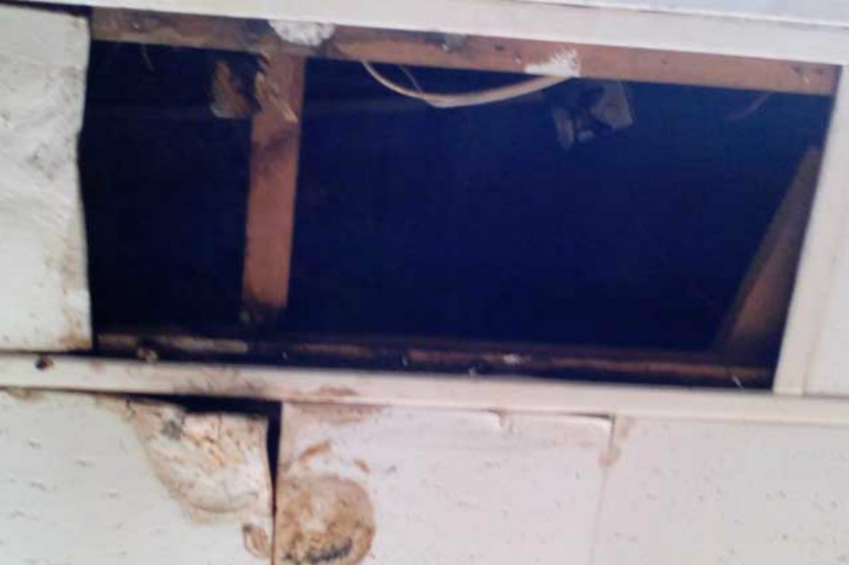 En el edificio se presentan grietas y hundimientos en el piso. / Noticias Caracol