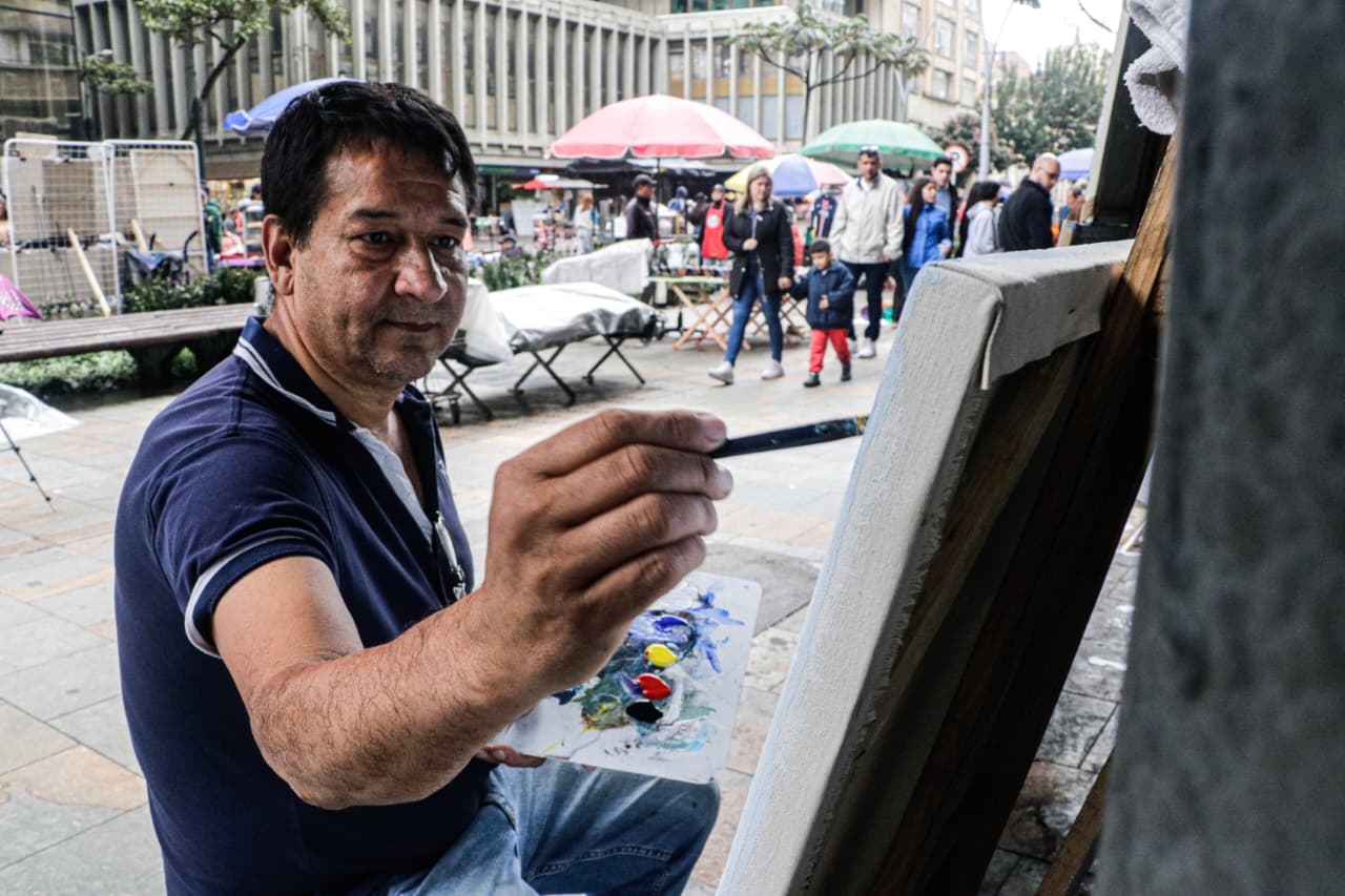 Bogotá, arte y KY como escuela y la lucha diaria de los artistas callejeros