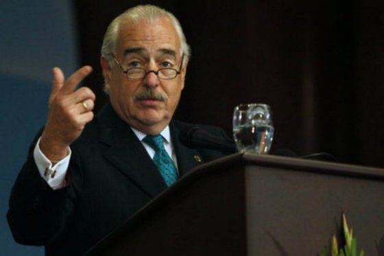 Andrés Pastrana señala vínculos de Fujimori y Montesinos con el narcotráfico