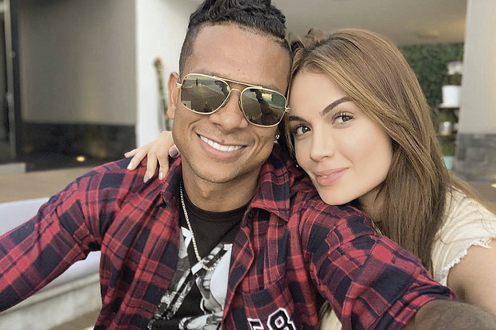 Fredy Guarín y Sara Uribe