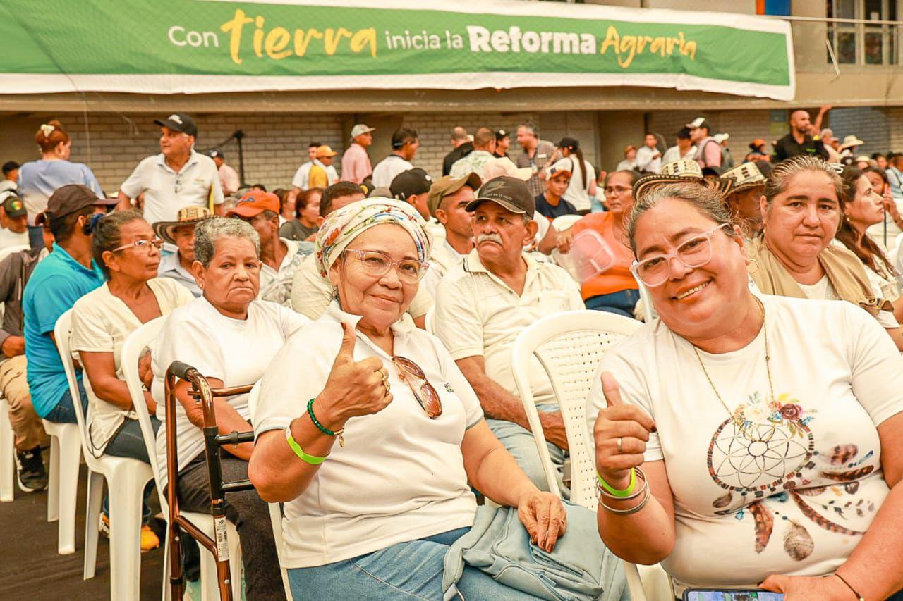 Todo ha sido un esfuerzo por consolidar una reforma agraria integral.