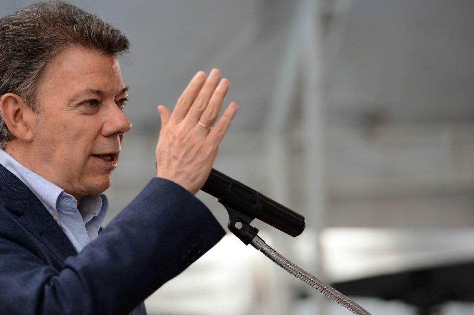 Ponerle otro nombre a la reforma tributaria, sugiere presidente Santos