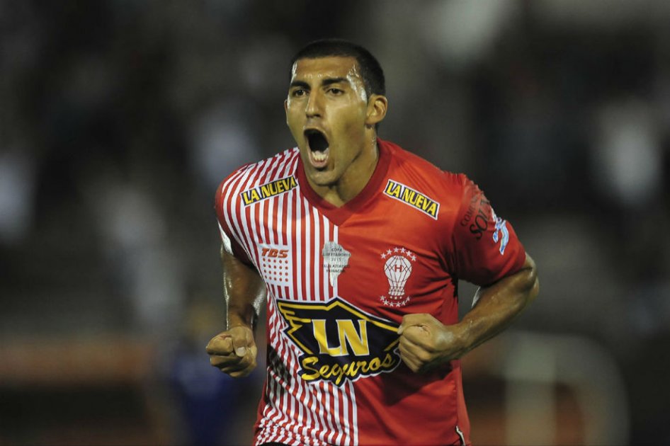 Huracán pidió ocho millones de dólares a Santa Fe por Ramón Ábila