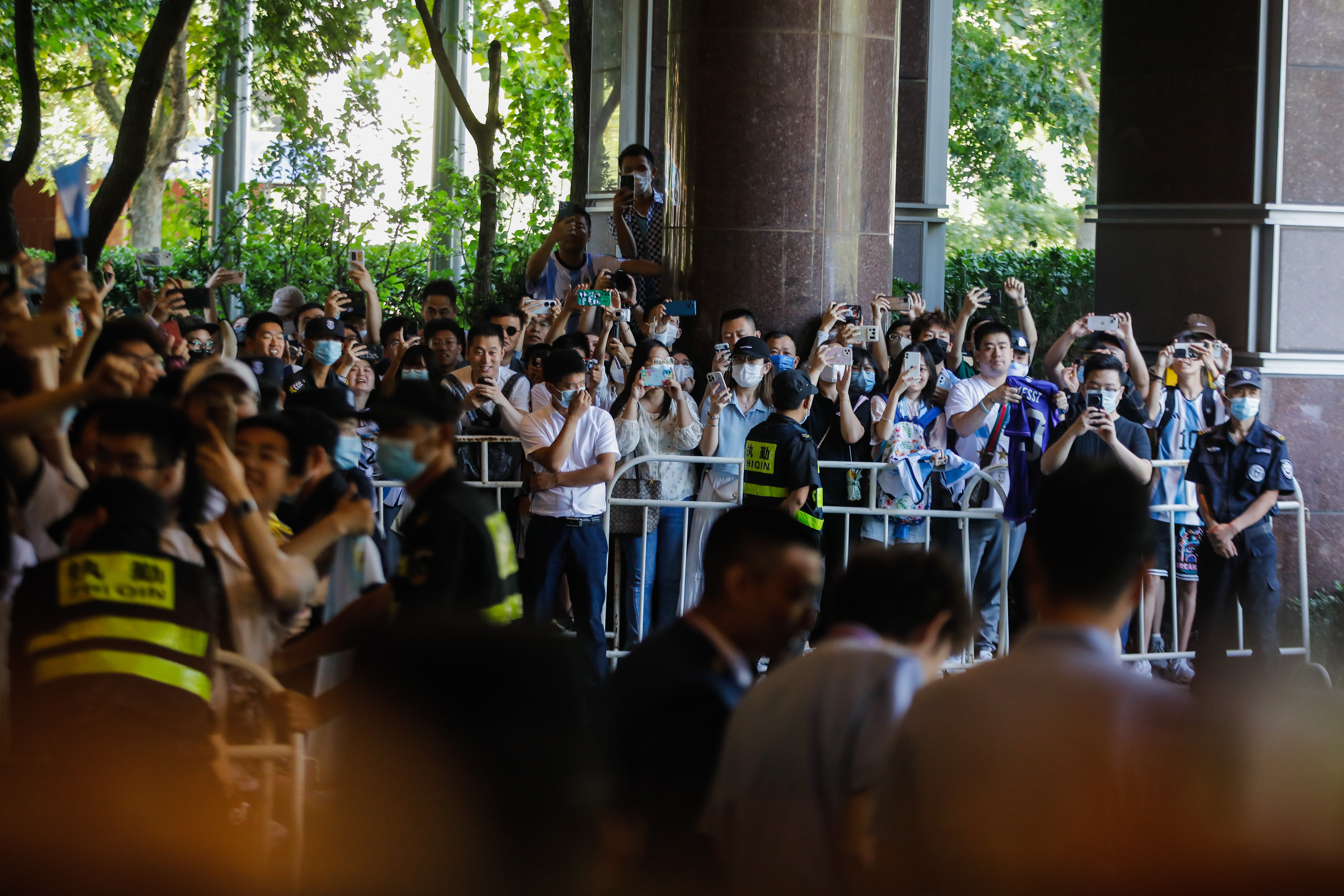 Locura por Lionel Messi en su llegada a China para jugar la fecha Fifa
