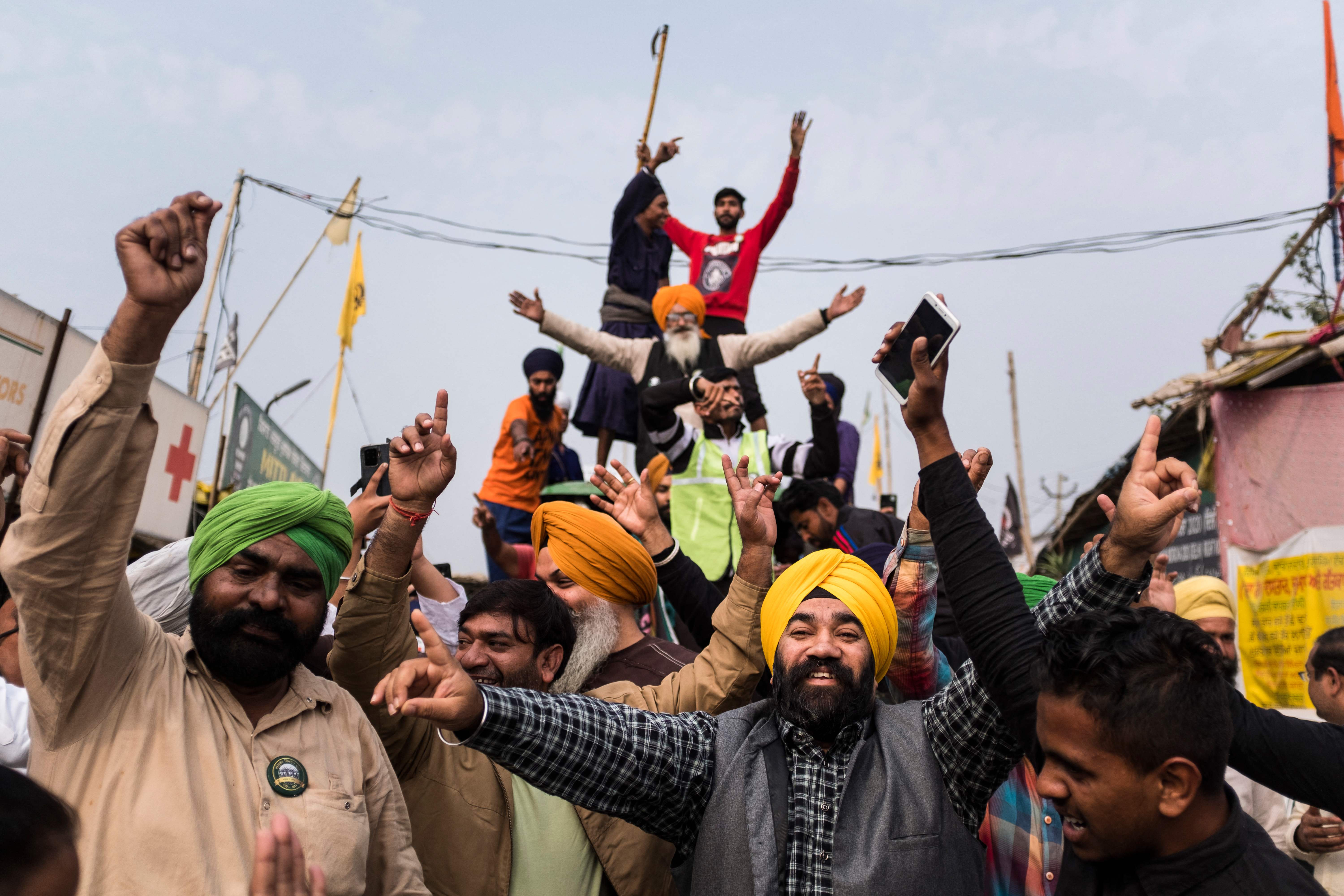 India echa para atrás tres leyes de su reforma agraria, ¿ganan los campesinos?