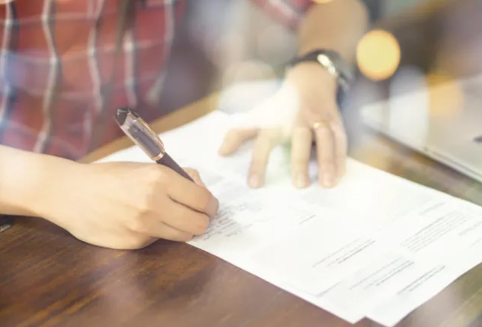 ¿Qué es el derecho de petición y cómo se ejerce?