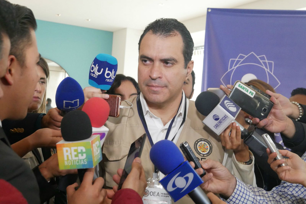 “Es impresionante el proceso de Colombia para reducir la violencia política”: jefe de misión de la OEA
