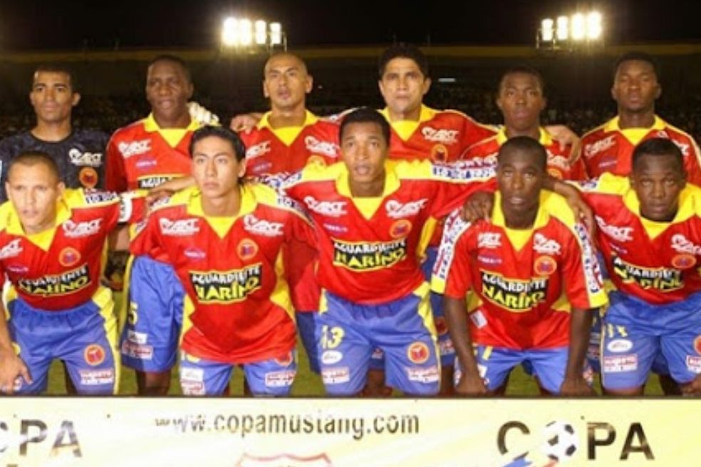 Deportivo Pasto tiene un campeonato en su haber y se lo ganó a Deportivo Cali en 2006.