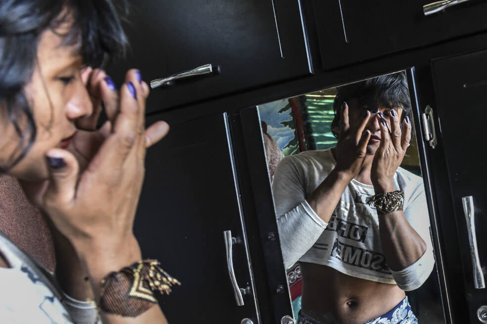 La indígena trans colombiana que conquista las pasarelas del mundo